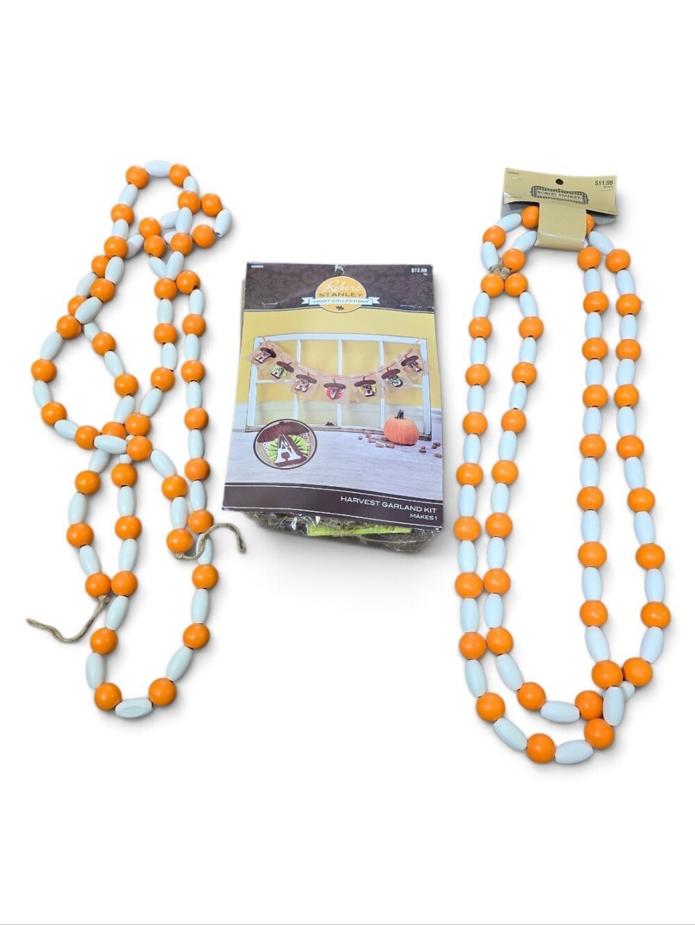 Robert Stanley Harvest Garland Kit And Orange and White Decorative Bead Garland